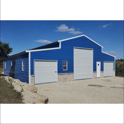ความต้องการของลูกค้าตอบสนอง โรงงาน Prefab Self Storage อาคารโลหะที่มีหน้าต่าง PVC