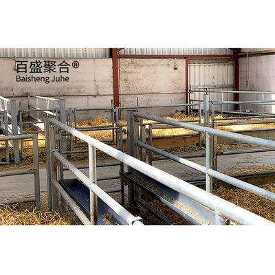 ราคาถูก Prefab โลหะอาคาร แกะแพะฟาร์ม บ้านหอพัก พร้อมการออกแบบ PKPM