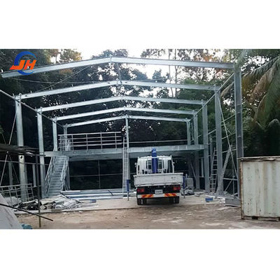 บริการแปรรูปปั่นเหล็ก Prefab โกดังโลหะที่มีสแตนเลสเบา Q345 Q235 กรอบหลัก