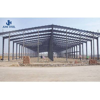 โครงสร้างสแตนเลสเบา โรงงานโกดัง Prefab โรงงานโรงจอดรถ การออกแบบการก่อสร้าง