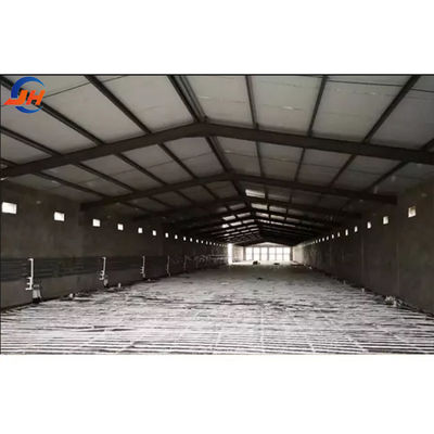 Grade Q345 Q235 Light Steel Main Frame Design โครงสร้างโกดัง Prefabricated โลหะ