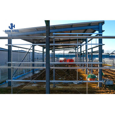Q355 Q235 เฟรมหลักเหล็กเบาสําหรับอาคารโรงงานช่างแบบเตรียมไว้