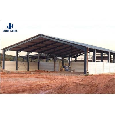 Tolerance ± 1% Customized Light Steel Structure Farm Shed Storage Warehouse อาคารที่สร้างขึ้น