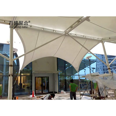 ผ้าสถาปัตยกรรม PTFE ห้องเต็นท์เงาหอโถง โครงสร้างเยื่อยืดสําหรับภูมิทัศน์