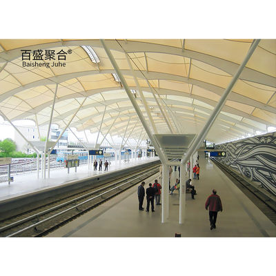 โรงงานอาคารสูง โครงสร้างเหล็กเหล็กกระปุก ด้วยความแข็งแรง W / F 400 / 350N / 5CM