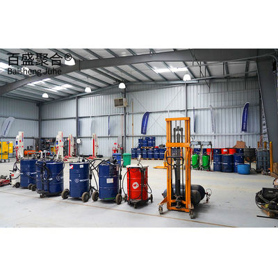 Q235B/Q345B โครงสร้างสแตนเลสคาร์บอนต่ํา โรงรถเก็บของสําหรับโรงรถโลหะ Prefab